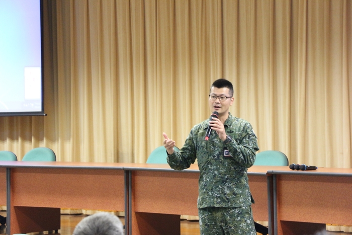 2018年導師知能研習結合國軍徵才說明圖片
