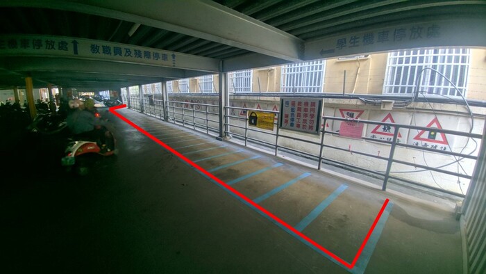【公告】假日ROTC班隊學員機車停車區域圖片