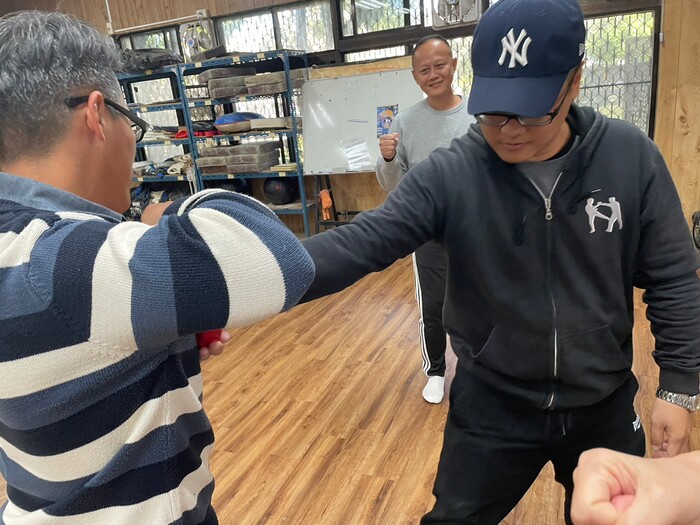 111學年度第1學期校園安全人員職能提昇活動成果圖片