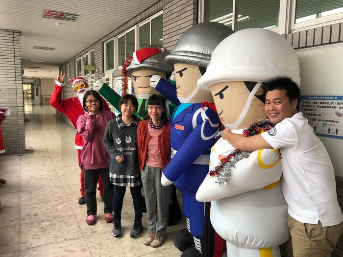 願你平安！學務處祝NPTU的家人們聖誕快樂！圖片