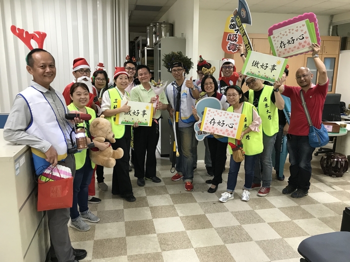 屏大好聖誕，學務處散播愛、喜樂及平安圖片