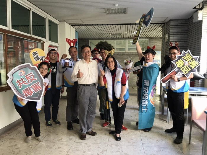 屏大好聖誕，學務處散播愛、喜樂及平安圖片