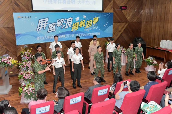 畢業即軍官 屏大首屆ROTC學生今畢業圖片