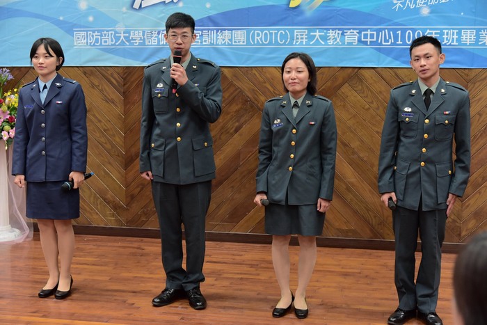 畢業即軍官 屏大首屆ROTC學生今畢業圖片