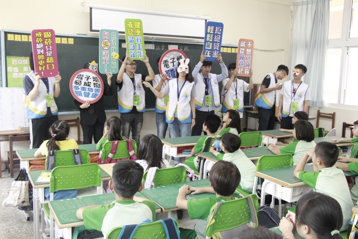 【屏安燈衛士-校園安全之反毒宣導列車出發了，首航第一站:後紅國小】圖片