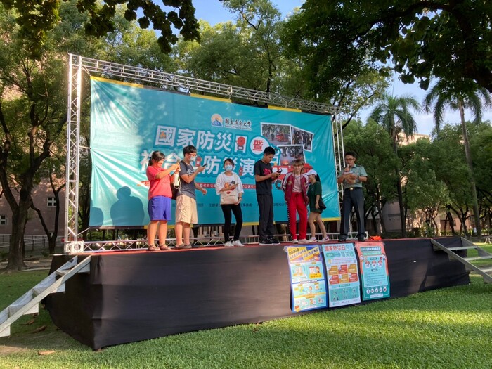 109年國家防災日屏大師生一起來圖片