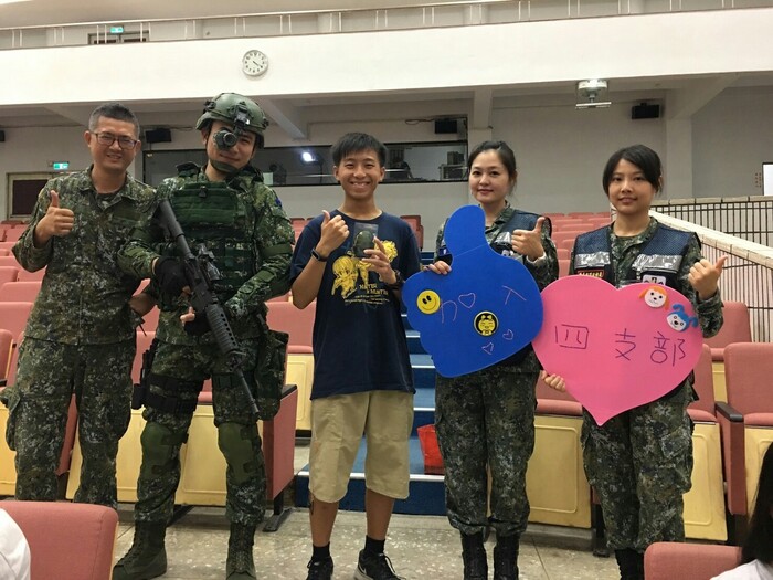 專案教育-防制藥物濫用講座結合國軍徵才場次圖片
