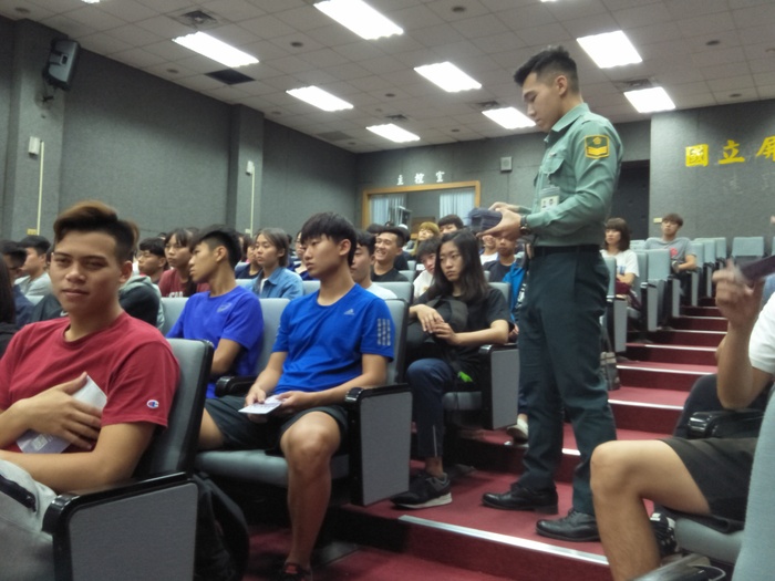 推動全民國防教育暨國軍人才招募說明會-走入校園活動圖片