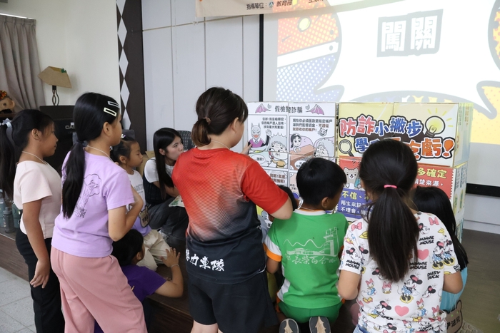114學年度防制學生藥物濫用「愛心服務，無毒校園」服務學習活動-長榮百合國小圖片