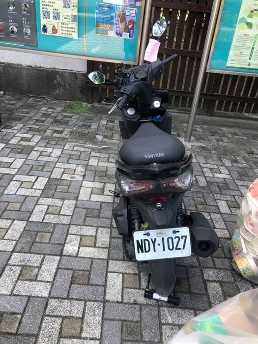 【公告】請將機車停放在停車格內，不要讓你的方便造成別人的不便圖片