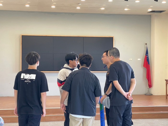 111學年度第2學期「防制學生藥物濫用」凌雲國小反毒宣導圖片